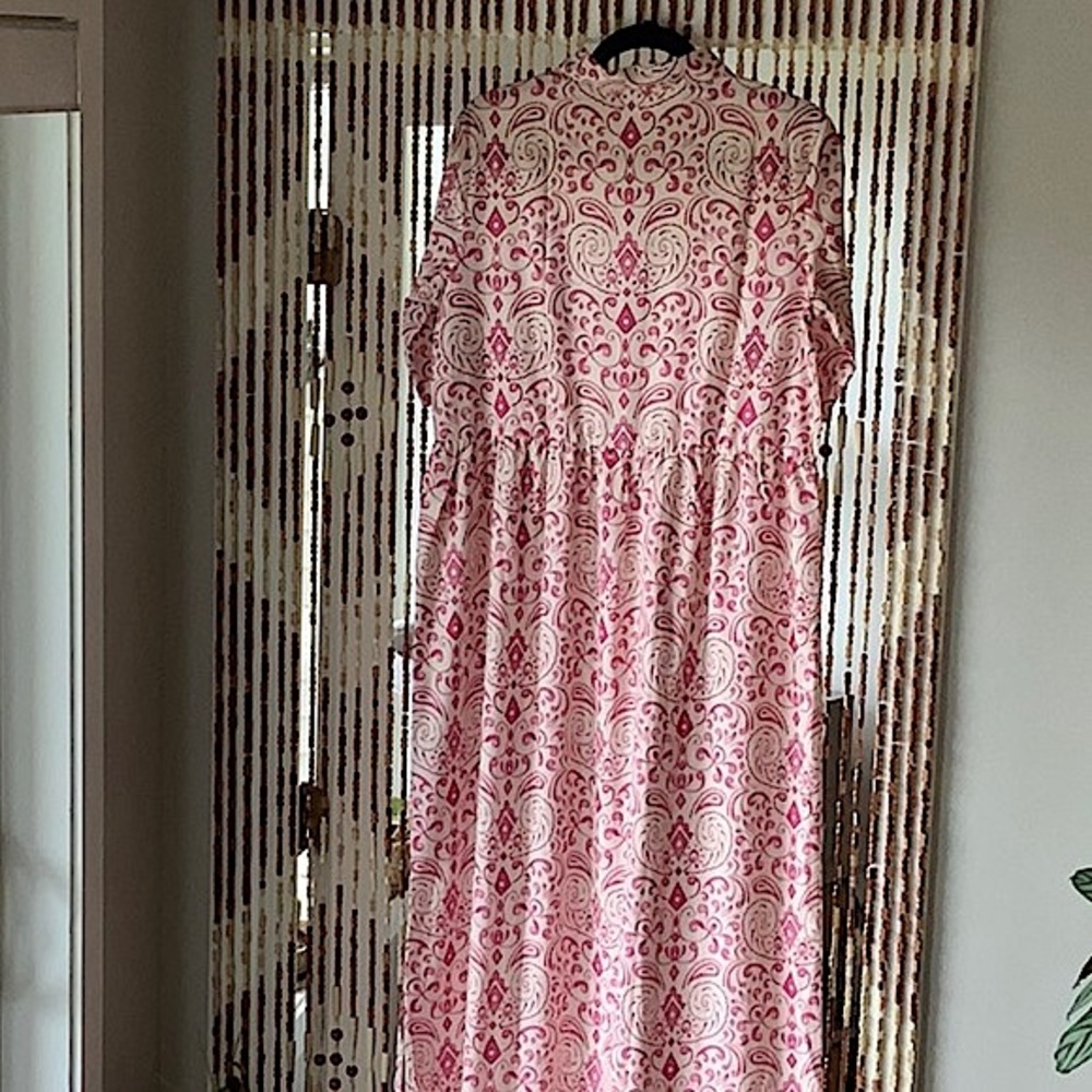 GORGEOUS Pink & Cream Maxi Button Up Dress - Picture 7 of 9